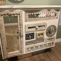 Potato Barn Dresser