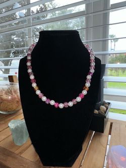 Handmade pearl pink necklace