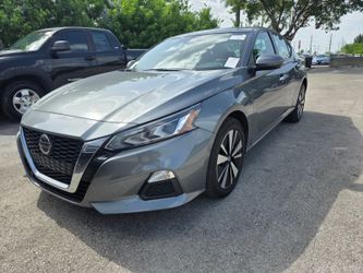 2022 Nissan Altima
