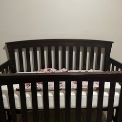 Baby Crib 