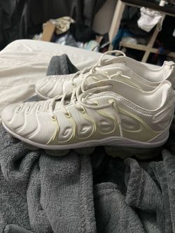 vapor maxs