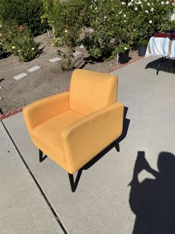 Accent Chair (used)