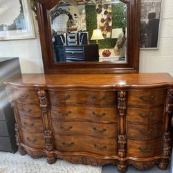Dresser And Mirror 