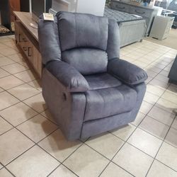 Comfy Recliner