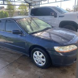 2000 Honda Accord