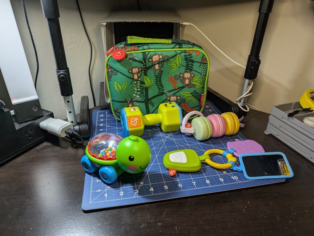 Fisher Price Baby Infant Toys Teethers Lot Of 4 Development Education