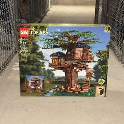 LEGO Ideas Tree House 21318 Sealed