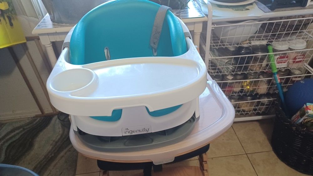 Cair High Chair