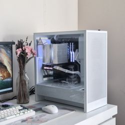 White Gaming PC - AMD Ryzen 3600X, Nvidia RTX 3060, 16GB, WiFi6, 1 TB, 700W, Windows 11 Pro
