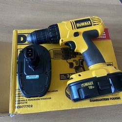 Dewalt 18v Drill 2x Batteries NO CHARGER