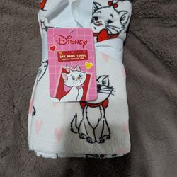 NEW ARISTOCATS MARIE HAND TOWELS