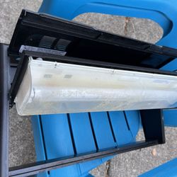 10 Gallon Tank With Cover $20