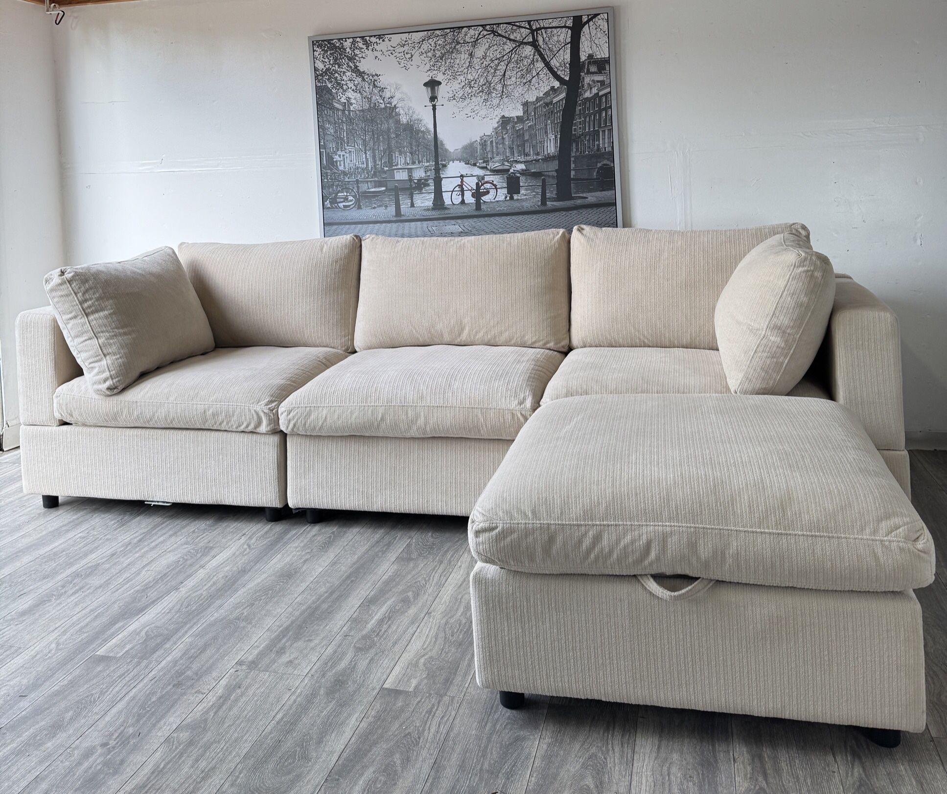Brand New In Box - Sectional Cloud Couch Free Delivery