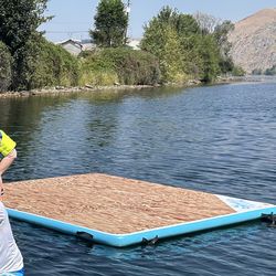 Connelly Party Cove Dock, 10' Inflatable Floating Water Mat
