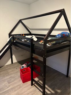 Loft Twin Bed with Slide