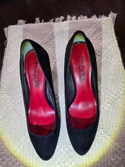 Soda Spana black high heel shoes - size 8