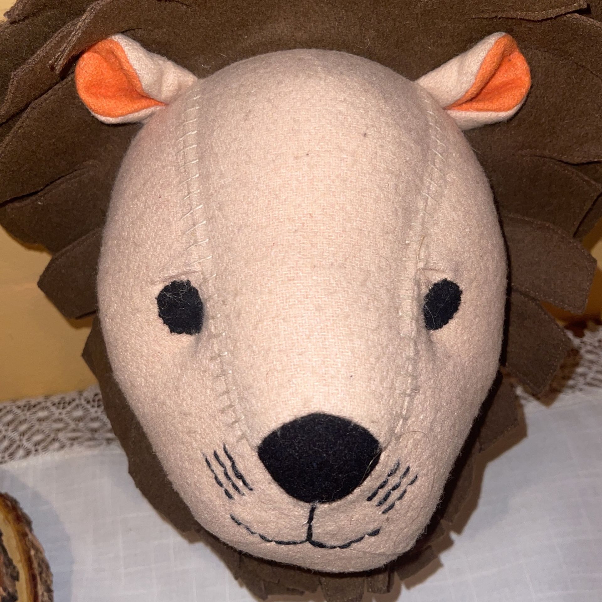 Pillowfort Lion Head Wall Decor for Sale in Whittier, CA OfferUp
