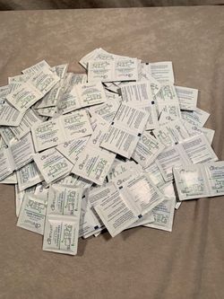CareTouch Lens & Screen Cleaning Wipes Bulk Lot