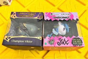 Arcane Tokidoki Jinx Glow In The Dark With Champion Viktor Unicorno