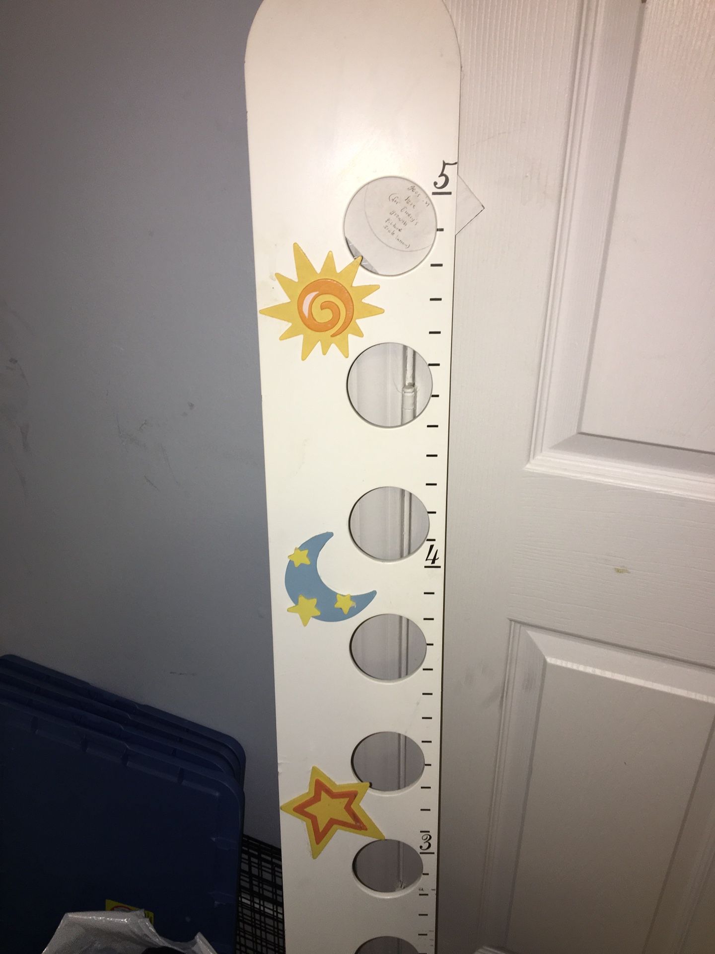 Growth chart picture frame