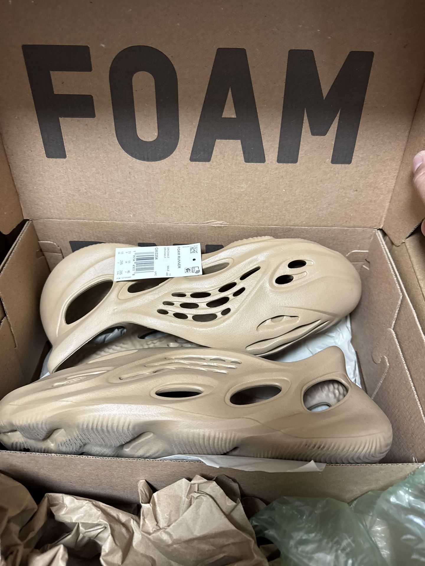 Adidas Yeezy Foam runners RNNR Size 11
