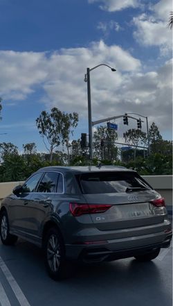 2022 Audi Q3
