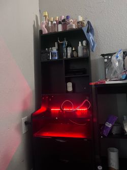 Dresser with Hutch + LED Lights & Charging Port – Moving Sale – $80 OBO