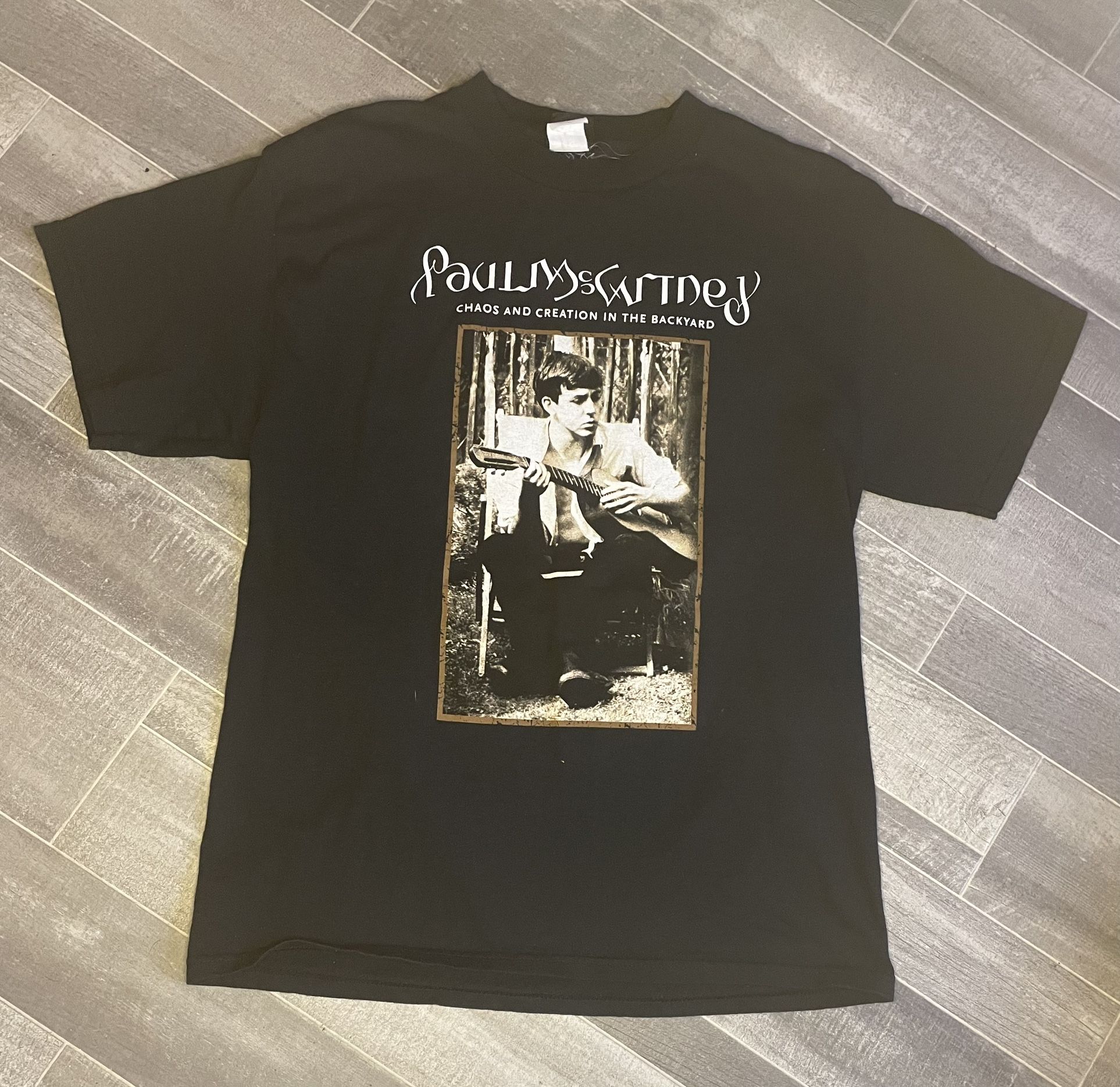 Vtg Paul McCartney Chaos And Creation In The Backyard Tour T Shirt Medium