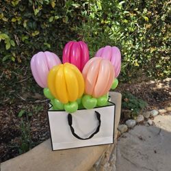 Balloon Tulip