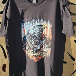 CLEARANCE SALE! Gildan Softstyle Crewneck Shirt Patriotic Eagle USA flag