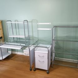 OFFICE DESK/WORKSTATION SET 
