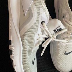 Tenis8.1/2 Mujer 35