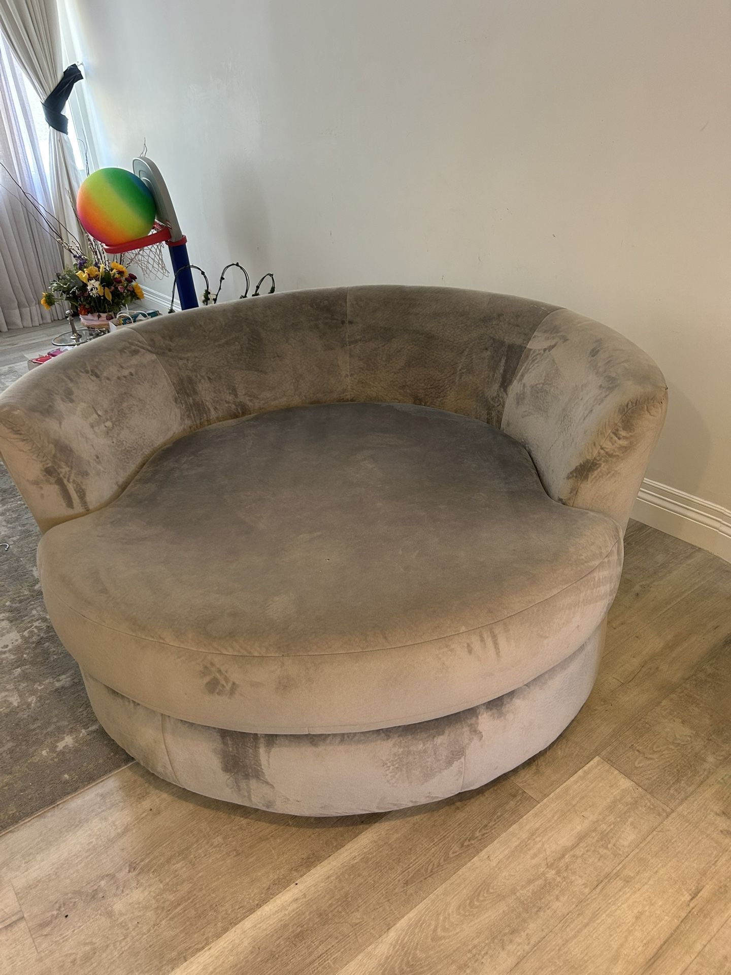 Free Couch And Dresser