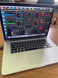 Apple pro icore 7  with programs included perfect working conditions