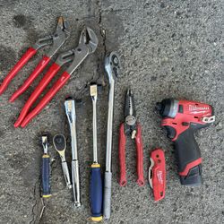 Milwaukee/carlyle Tools