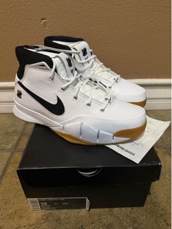 Kobe 1 undefeated size 10 brand new OG all