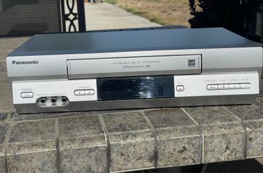 Panasonic PV-V4525S 4-Head Hi-Fi VHS VCR
