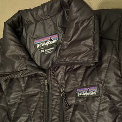 Women’s XS Patagonia Nano pullover