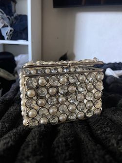 Makeup jewelry box  fancy gems