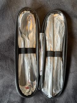 * Quatish eating utensils for on the go BLACK 5 piece; spoon, fork, knife, and straws(  A14 RED)