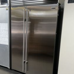 Sub Zero 48”Wide Built In Stainless Steel Side By Side Refrigerator 