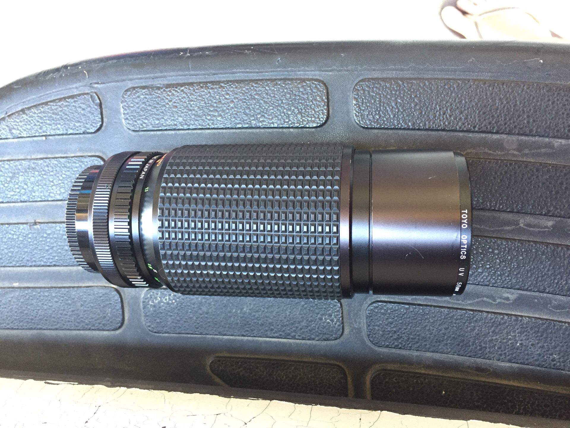 Cannon 200mm lense