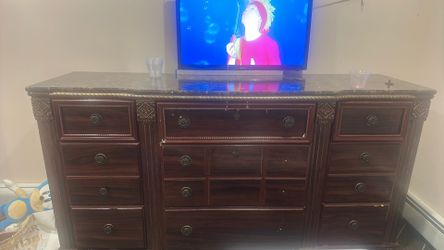 Brown Dresser