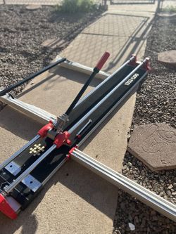 48 Inch Tile Cutter es Nuevo