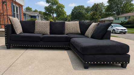 Beautiful Huge Charcoal Sectional Clean A dReady ForLocal Pick Up Or 🚚🖤🛋