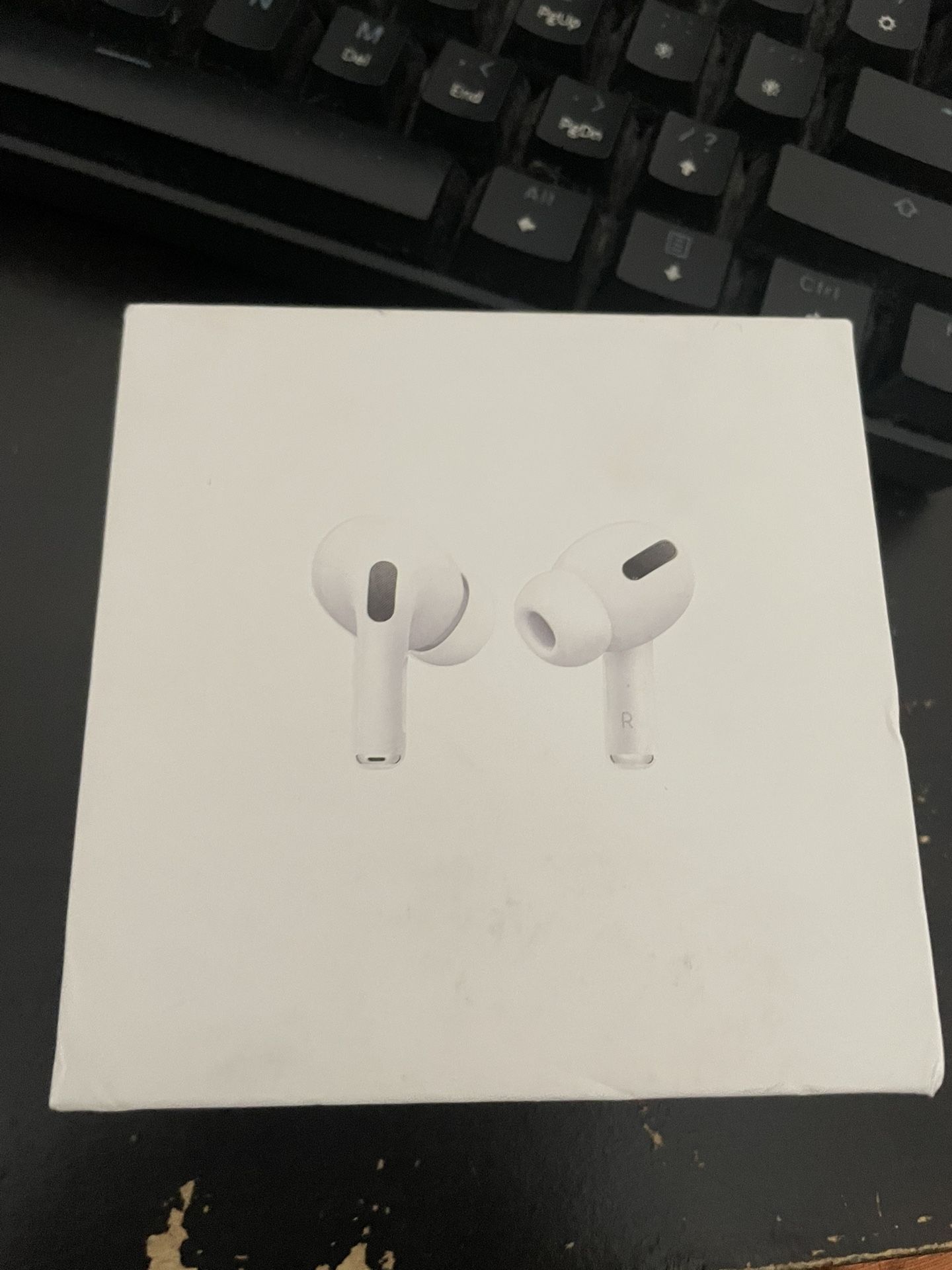 Airpods Pro With Wireless Charging Case