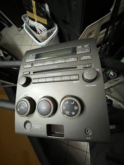 2004 nissan titan climate control for LE Model only