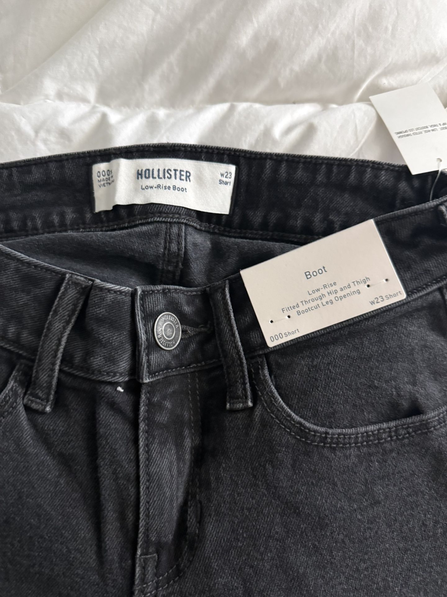 Hollister Low Rise Boot Cut Jeans Size 000