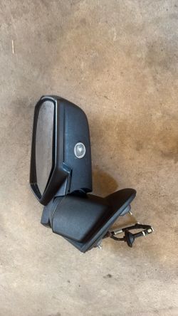 2014-2018 Chevy / GMC Passenger Mirror OEM