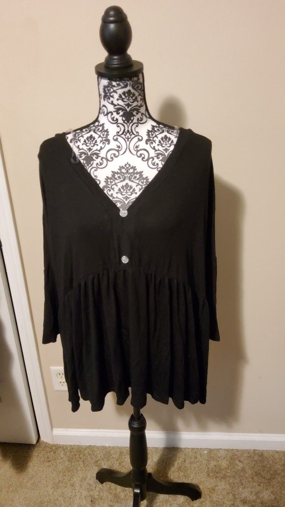 Perfectly Priscilla Black Casual Top Size 3X